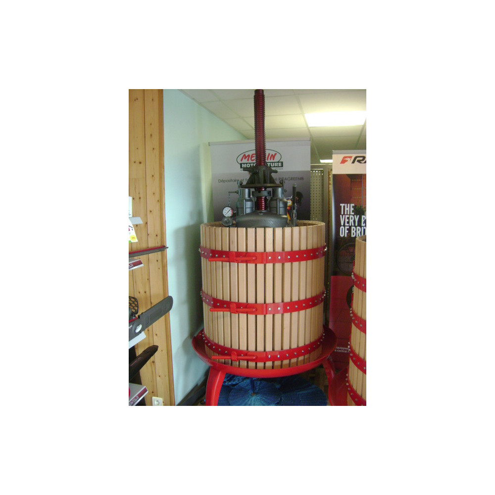 Pressoir à fruits hydraulique 477 litres