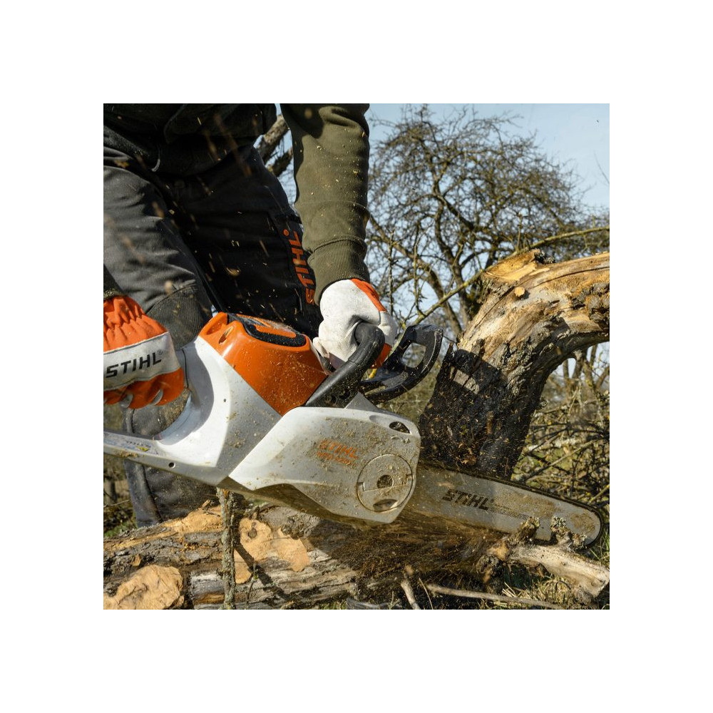 Tronçonneuse MSA 220 C-BQ chez Melain motoculture à Saint Sauveur le Vicomte