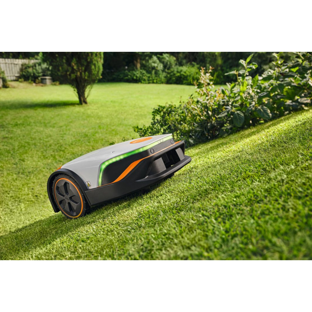 Robot de tonte Stihl IMOW 5 chez Melain motoculture